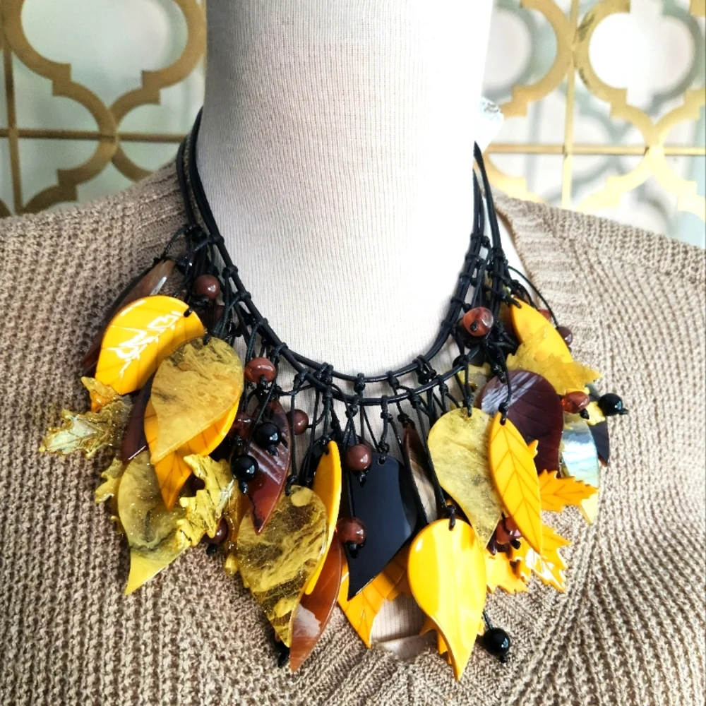 💙Shades of Blue Leaf drop Statement Necklace💙 Metal Free Design - Picture 15 of 15
